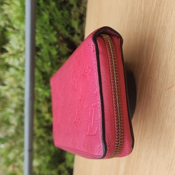 LOUIS VUITTON Round Zipper Monogram Empreinte Leather Zippy Wallet - Picture 7 of 15